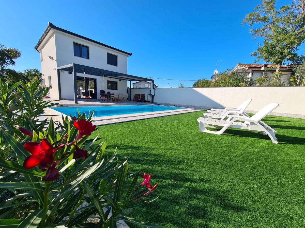Villa Oliva Umag Extérieur photo